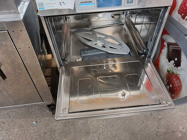 Winterhalter - korvenvaatwasmachine - afbeelding 5 van  6