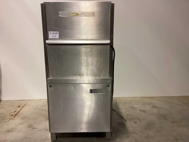 Winterhalter gs 640 korvenvaatwasmachine - afbeelding 1 van  4