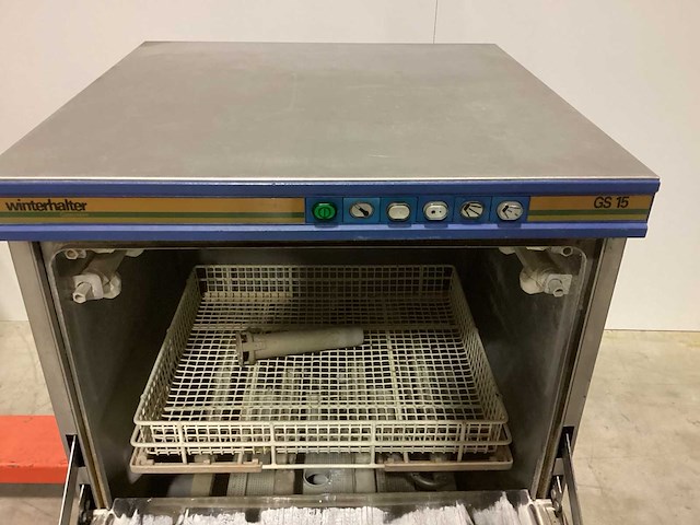 Winterhalter gs15 korvenvaatwasmachine - afbeelding 4 van  6