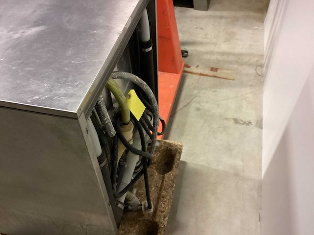 Winterhalter gs15 korvenvaatwasmachine - afbeelding 5 van  6