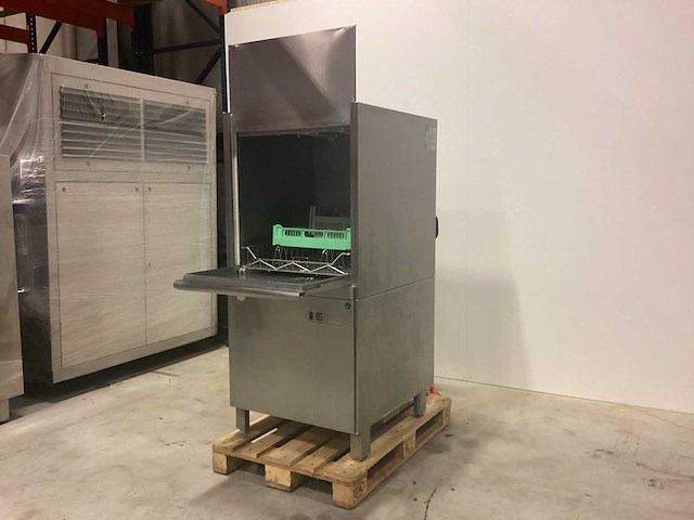 Winterhalter gs640 korvenvaatwasmachine - afbeelding 3 van  5