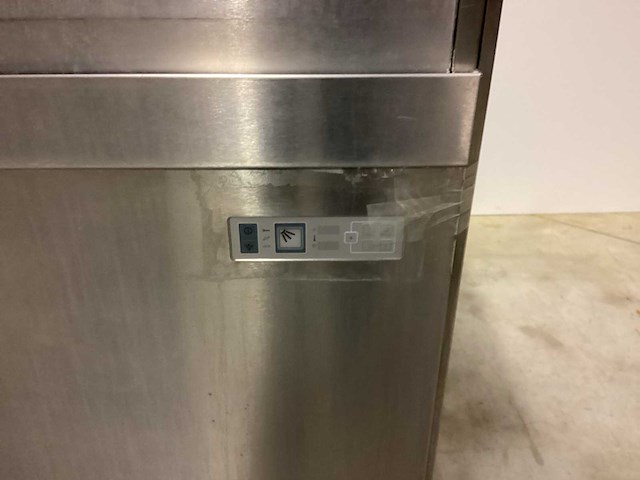 Winterhalter gs640 korvenvaatwasmachine - afbeelding 2 van  9