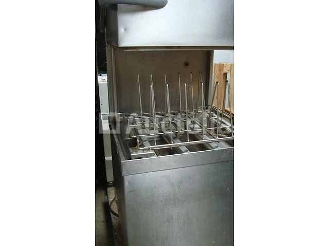 Winterhalter industriële vaatwasser - afbeelding 2 van  8