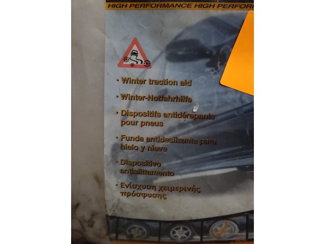 Wintersokken voor autobanden - afbeelding 2 van  6