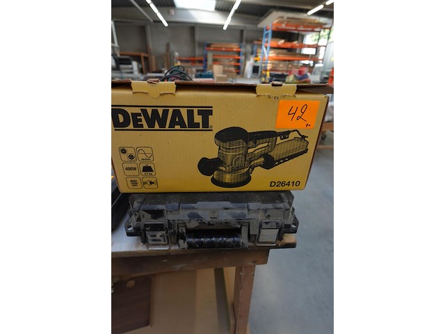 Wipzaag + schuurmachine dewalt - afbeelding 1 van  8