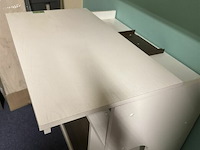 Wit houten bureel - afbeelding 4 van  4