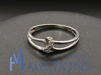 Witgouden ring bezet met diamant en robijn 9 karaat - afbeelding 4 van  7