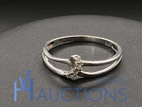 Witgouden ring bezet met diamant en robijn 9 karaat - afbeelding 5 van  7