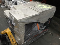 Witsteen tegels ca. 22,16m2 - afbeelding 1 van  2