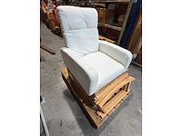 Witte bouclé schommelstoel / relaxstoel - retourlot 13204 - afbeelding 3 van  5