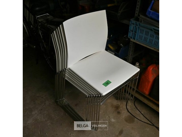 Witte designstoelen - afbeelding 1 van  1