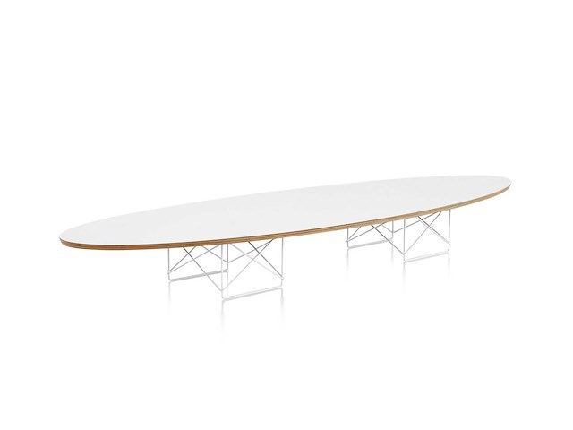 Witte ellipstafel - tweedehands - metalen voetstuk - beschadigde hoeken 2/3 cm - afbeelding 1 van  3