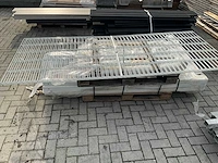 Witte palen (60x60) en draadpanelen h1000(ral 9010)