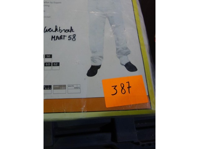 Witte werkbroek - maat 58 - afbeelding 2 van  2