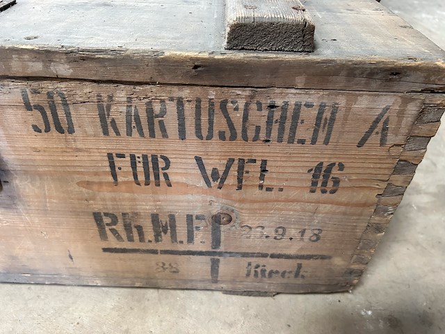 Wo1 duitse munitiekist 50 kartuschen 1918 - afbeelding 2 van  4