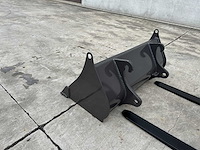 Wolf - 2025 - mini 750 - shovel - afbeelding 41 van  42