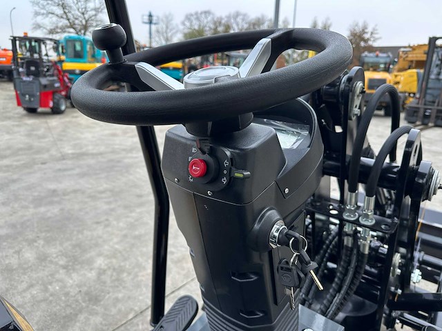 Wolf - 2025 - mini 750 - wiellader mini 750 - afbeelding 28 van  37