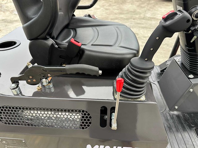 Wolf - 2025 - mini 750 - wiellader - afbeelding 26 van  42