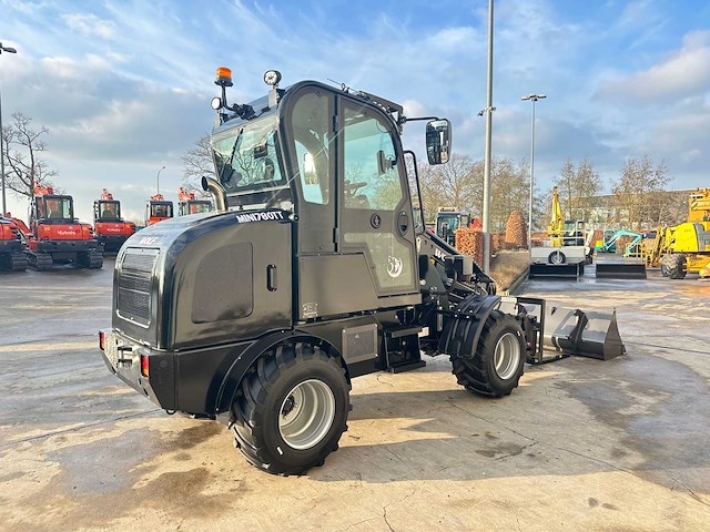 Wolf - 2025 - mini 780 tt - wiellader - afbeelding 29 van  58