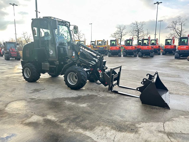 Wolf - 2025 - mini 780 tt - wiellader - afbeelding 21 van  58