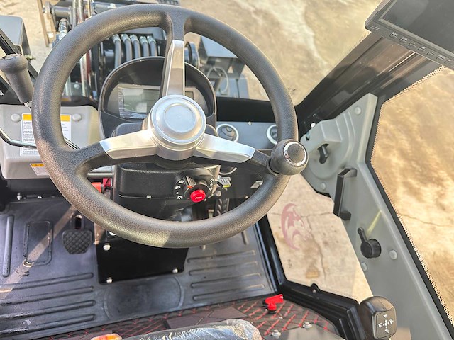 Wolf - 2025 - mini 780 tt - wiellader - afbeelding 38 van  58