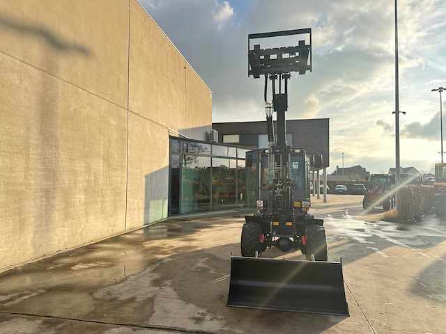 Wolf - 2025 - mini 780 tt - wiellader - afbeelding 43 van  58