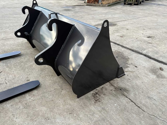 Wolf - 2025 - mini 780ht - wiellader - afbeelding 2 van  55