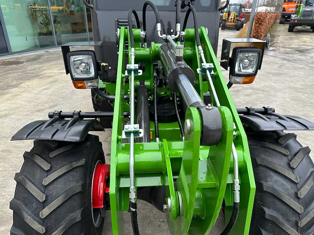 Wolf - 2025 - mini 780t - wiellader - afbeelding 8 van  45