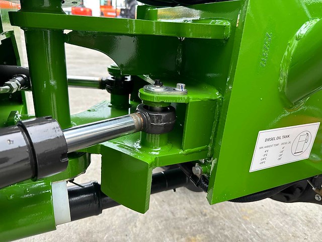 Wolf - 2025 - mini 780t - wiellader - afbeelding 11 van  45