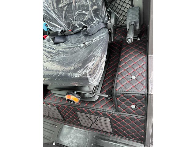 Wolf - 2025 - mini 780t - wiellader - afbeelding 33 van  45