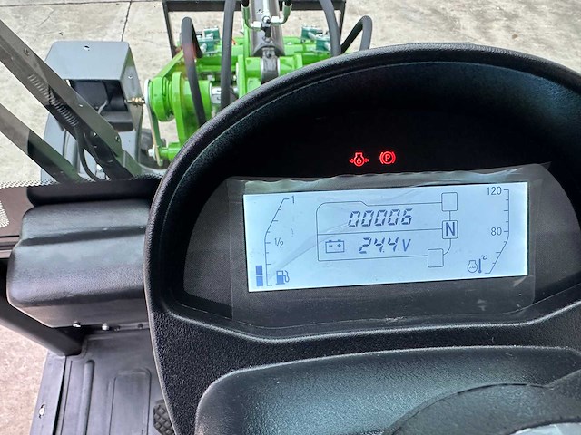 Wolf - 2025 - mini 780t - wiellader - afbeelding 37 van  45