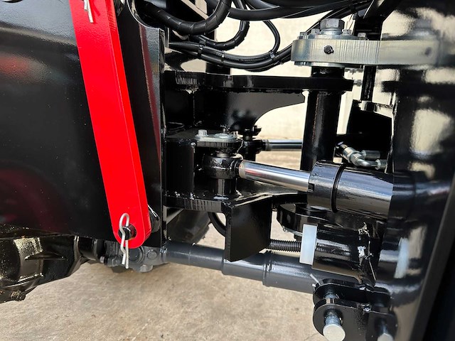 Wolf - 2025 - mini 780t - wiellader - afbeelding 35 van  47