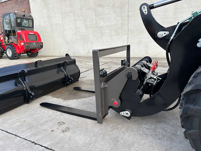 Wolf - 2025 - mini 780t - wolf wiellader mini 780t - afbeelding 7 van  47