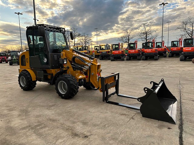 Wolf - 2025 - mini 780tt - wiellader wolf - afbeelding 23 van  53