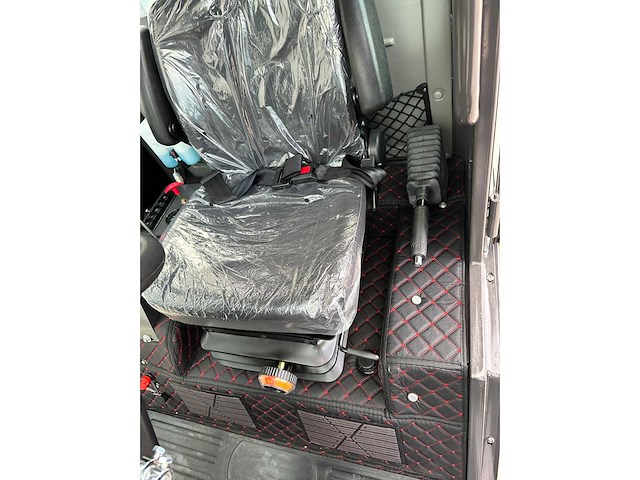 Wolf - 2025 - mini 780tt - wiellader - afbeelding 40 van  55