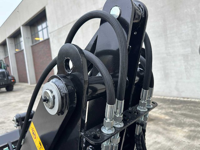 Wolf - 2025 - mini750 - wolf wiellader - afbeelding 15 van  37