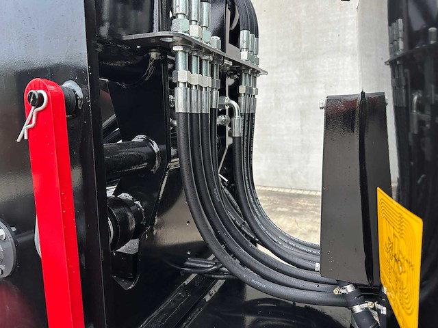 Wolf - 2025 - wl825 - wiellader - afbeelding 13 van  44