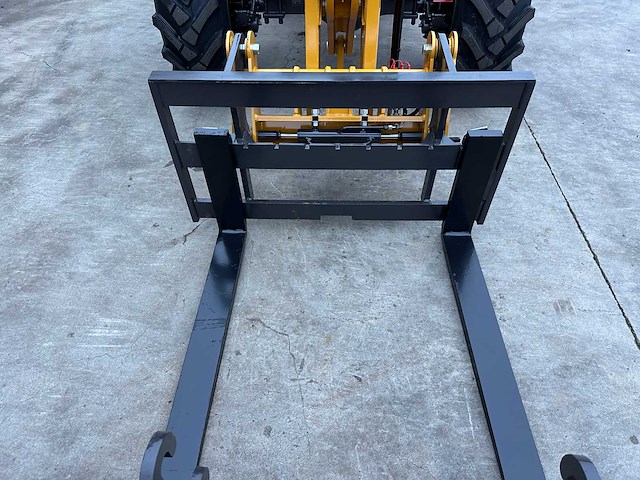 Wolf - 2025 - wl825t - wiellader - afbeelding 3 van  48