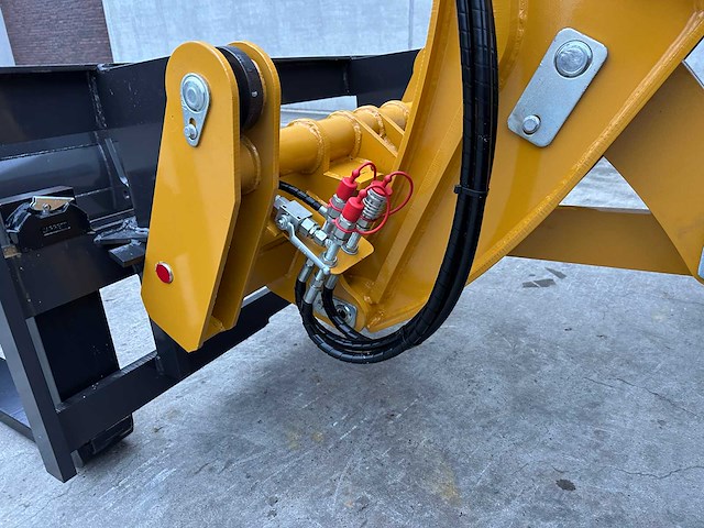 Wolf - 2025 - wl825t - wiellader - afbeelding 6 van  48