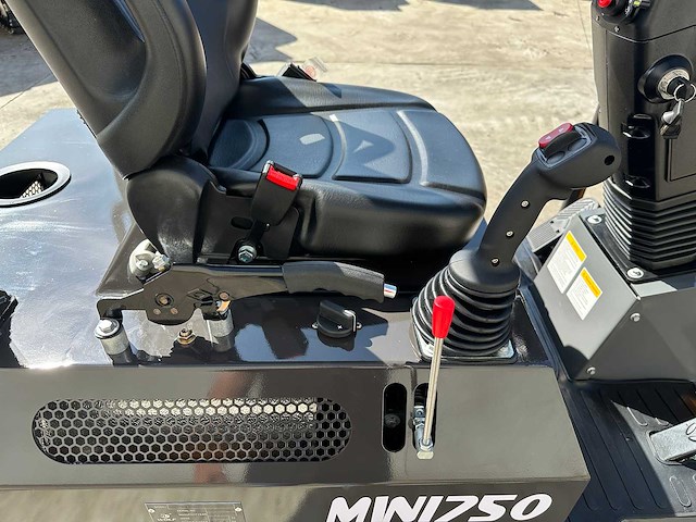 Wolf - 2026 - mini 750 - wiellader - afbeelding 22 van  53