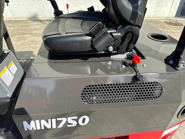 Wolf - 2026 - mini 750 - wiellader - afbeelding 35 van  56