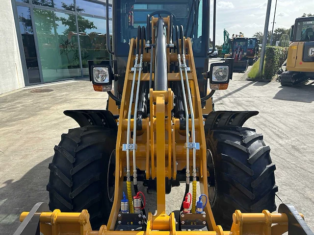 Wolf - 2026 - mini 780h - wiellader - afbeelding 13 van  43