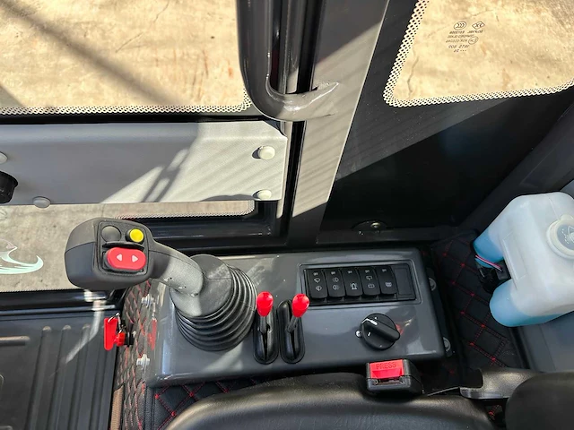 Wolf - 2026 - mini 780h - wiellader - afbeelding 41 van  43