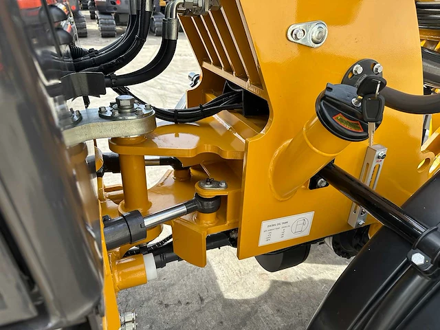 Wolf - 2026 - mini 780ht - wiellader - afbeelding 32 van  46
