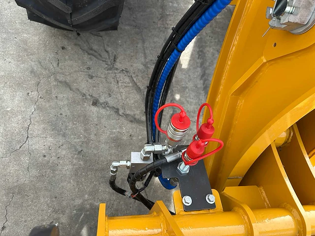 Wolf - 2026 - mini 780ht - wiellader - afbeelding 9 van  46