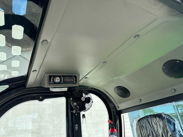 Wolf - 2026 - mini 780t - wiellader - afbeelding 25 van  46