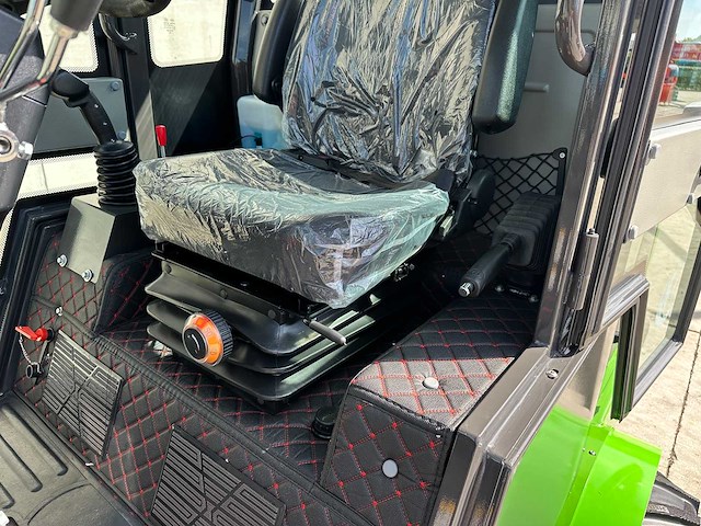 Wolf - 2026 - mini 780t - wiellader - afbeelding 29 van  46