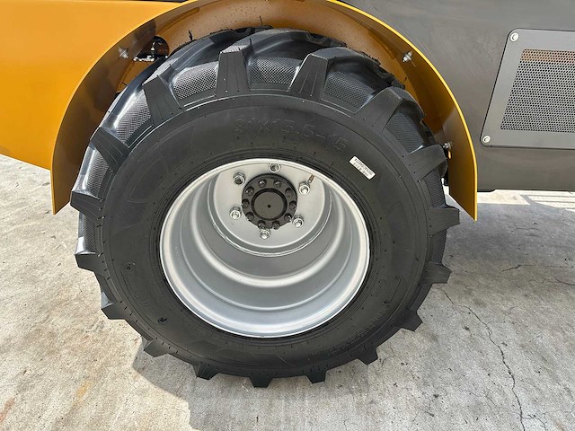 Wolf - 2026 - mini 780t - wiellader - afbeelding 19 van  54