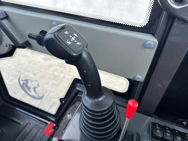Wolf - 2026 - mini 780t - wiellader - afbeelding 35 van  54