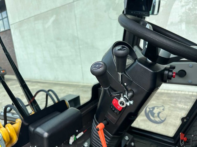 Wolf - 2026 - mini 780t - wiellader - afbeelding 40 van  54
